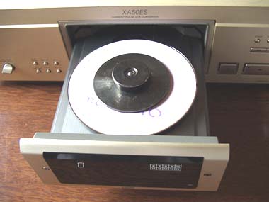 CDP-XA50ESのCDディスクスタビライザー装着